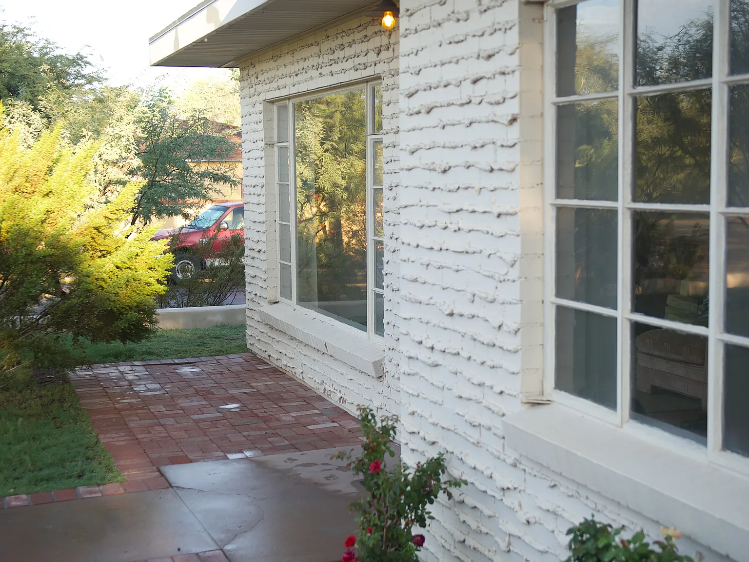 2 bed, 1384 sqft, $2,400 — Photo 2