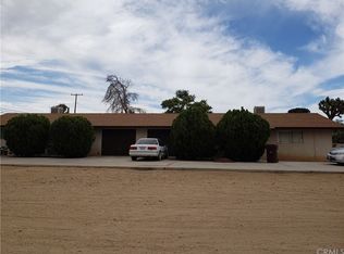 7375 Dumosa Ave, Yucca Valley, CA 92284