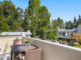 1610 103rd Ave NE APT S3, Bellevue, WA 98004
