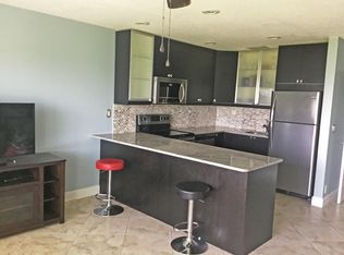 2936 Lake Shore Dr APT 103, Riviera Beach, FL 33404