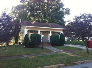 315 Delaware St, Johnson City, TN 37604