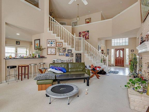 5th image of 619 Park Highlands Dr