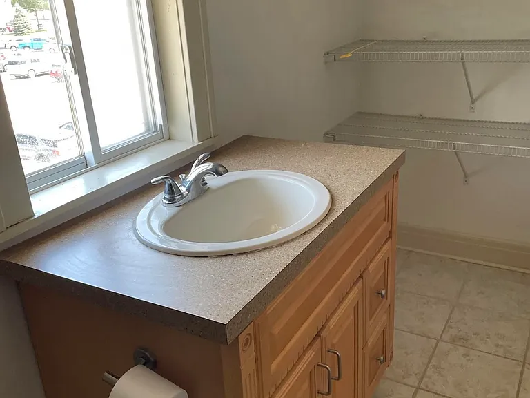 112 W Gay St #C — Photo 8