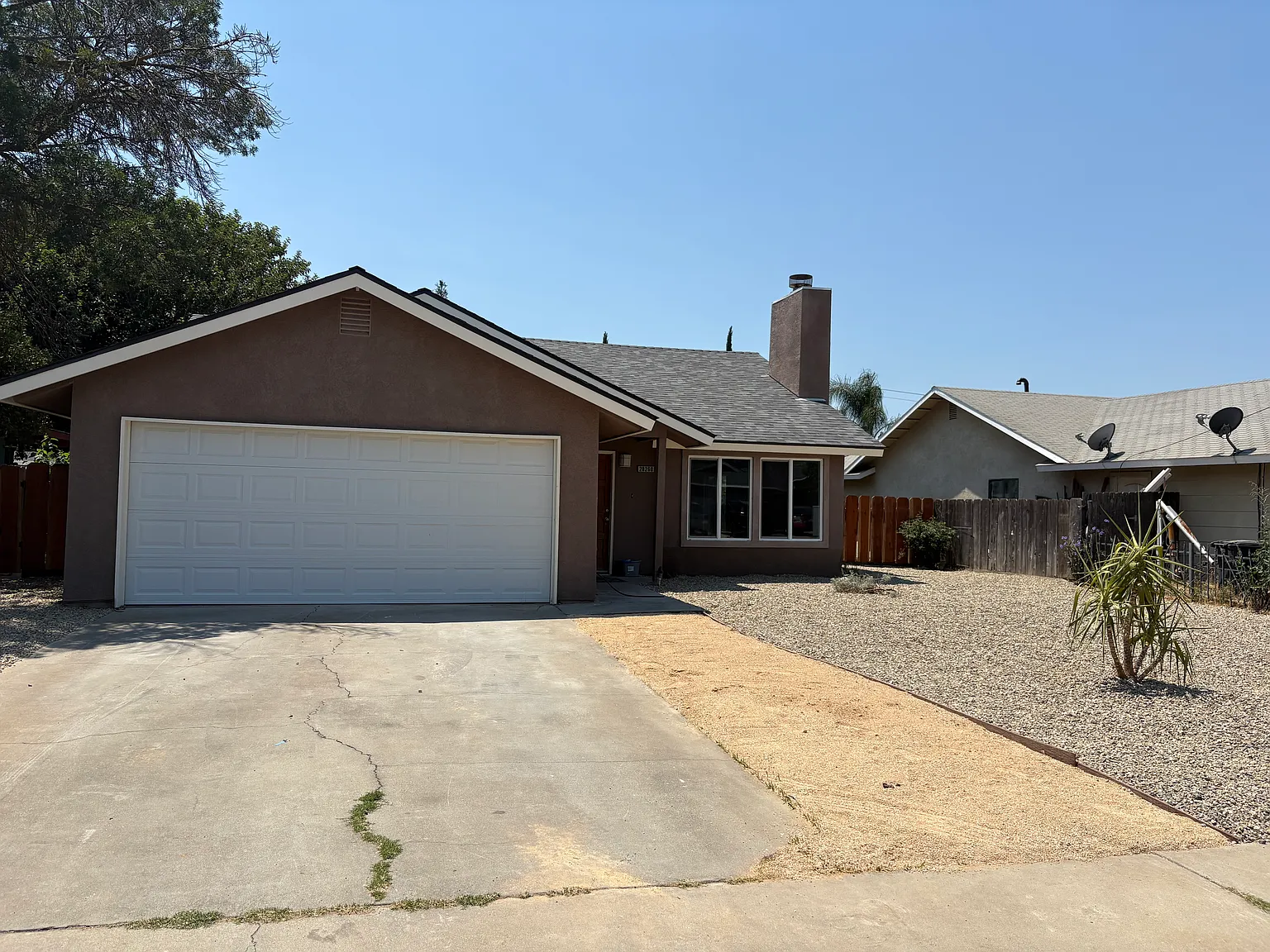 3 bed, 1167 sqft, $2,300 — Photo 2