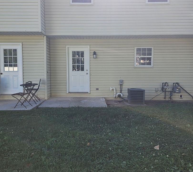 2nd image of 26 Pine Dr