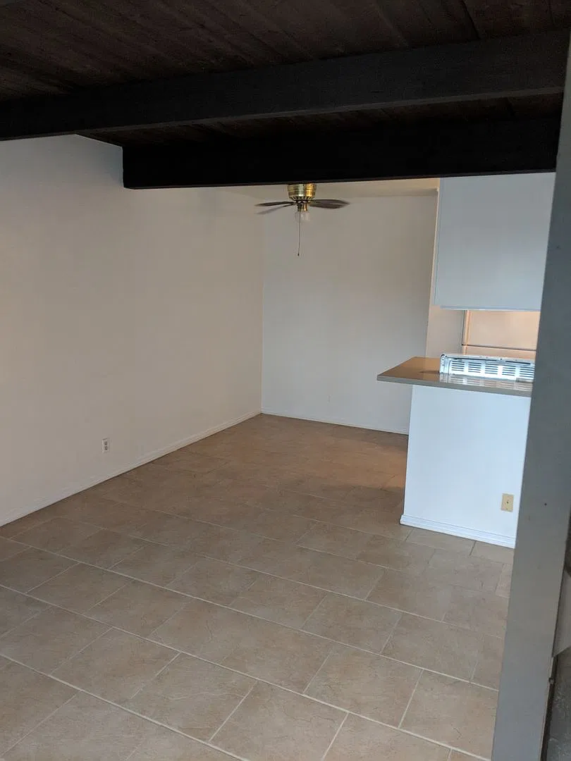 1472 Lou Dillon Lane LLC — Photo 2