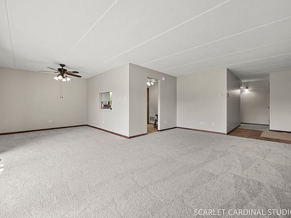 5th image of 6223 Lake Park Ln #B
