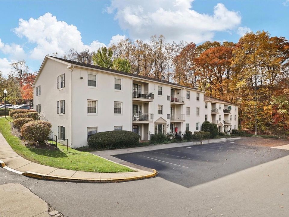 1st image of 5900 Prince George Dr #331