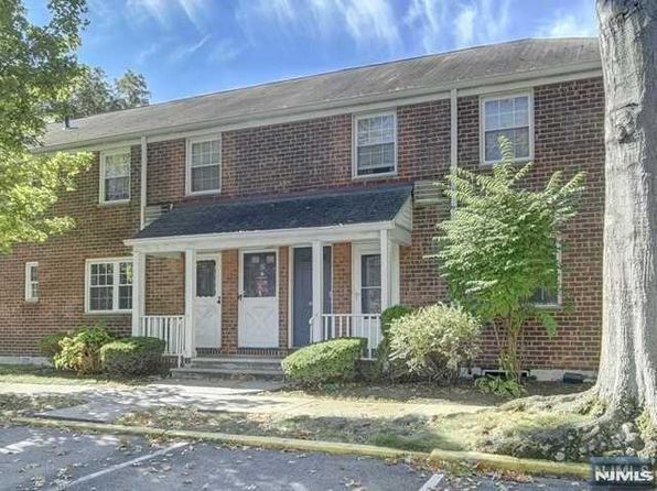 17 Clark Ct
