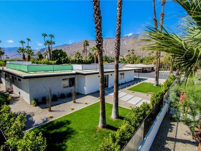 543 E Miraleste Ct, Palm Springs, CA, 92262