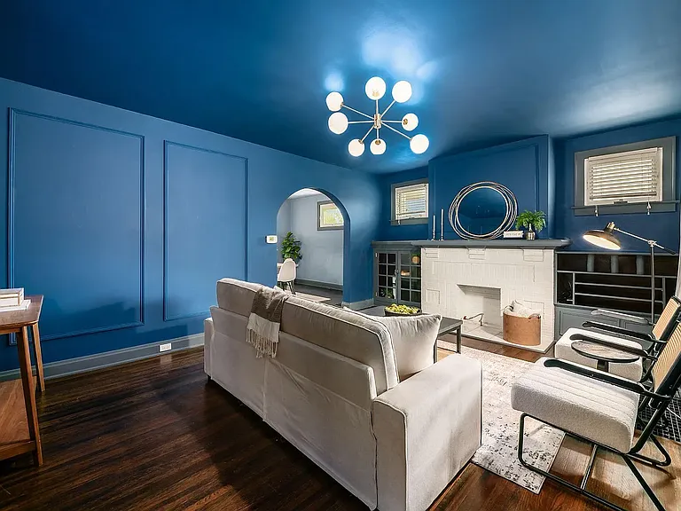 211 E Jenkins Ave — Photo 8