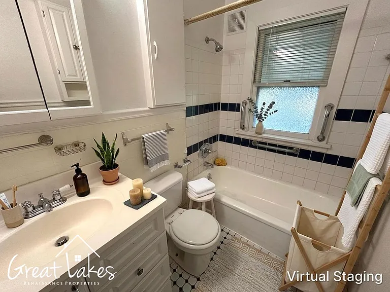 24601 Tallman Ave — Photo 6