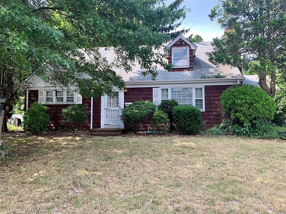 1st image of 631 Jefferson St