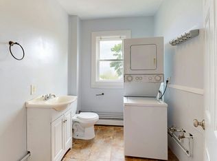 85 Evergreen St #22, Providence, RI 02906