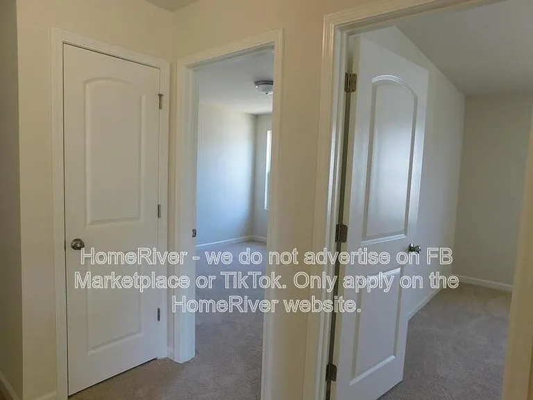 3658 Oakleaf Pass — Photo 18