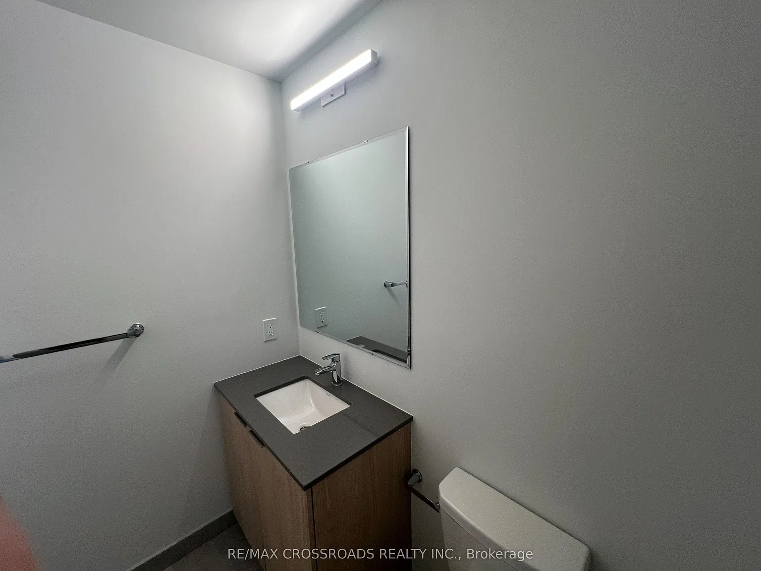 1 bed, $1,975 — Photo 4