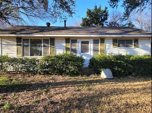 1st image of 739 Chalk Hill Ln