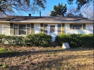 739 Chalk Hill Ln, Desoto, TX 75115