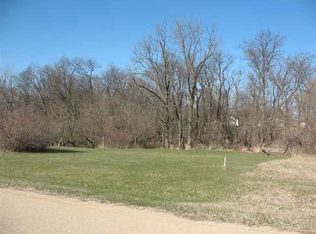 2-267R Parkview Cir, Lanark, IL 61046