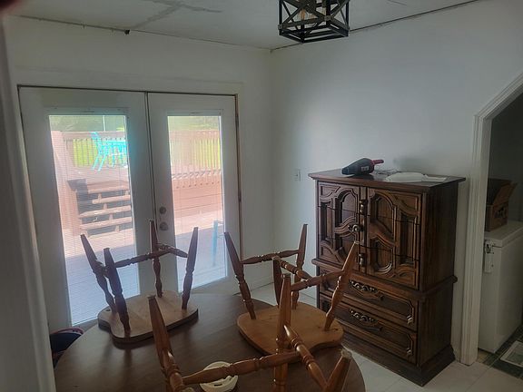 5th image of 2024 Wilson Ave