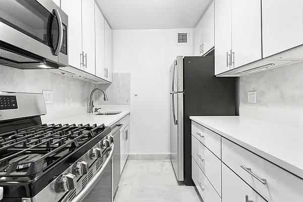 Rented by Compass | media 1
