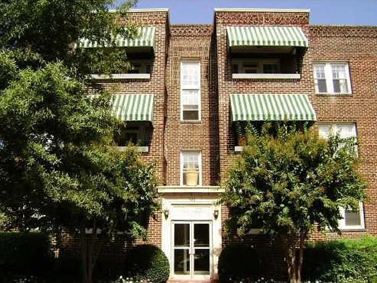 742 Washington Park #A5 — Photo 1