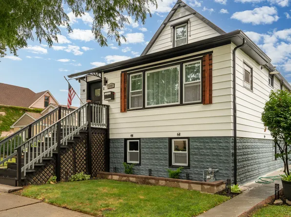 11143 S Whipple St, Chicago, IL 60655