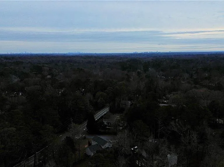 1610 Old Mill Xing — Photo 44