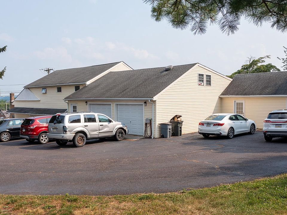 411 Grosstown Rd, Stowe, PA 19464 Zillow