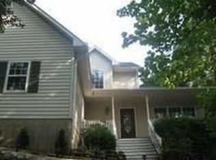 246 Plantation Dr, Marion, NC 28752