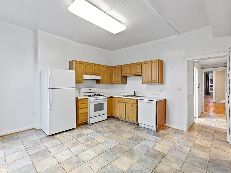 2309 W North Ave #3 — Photo 25