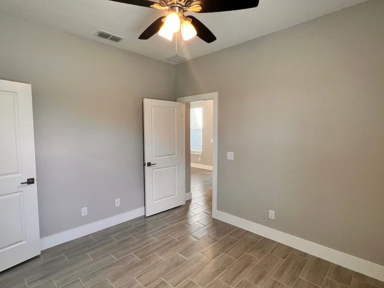 265 Hyacinth Ct — Photo 13