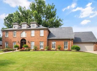 928 Valley Forge Rd, Tuscaloosa, AL 35406