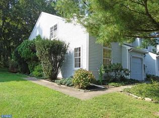 410 Leon Cir, Feasterville, PA 19053
