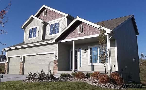 1st image of 2109 Oriole Dr