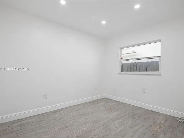 2775 SW 12th St #2775 — Photo 12