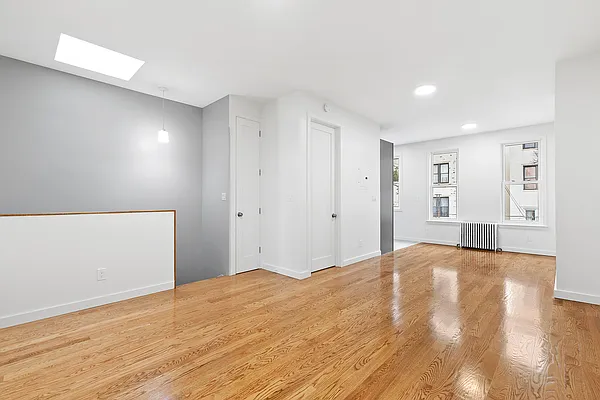 Rented by Corcoran | media 19