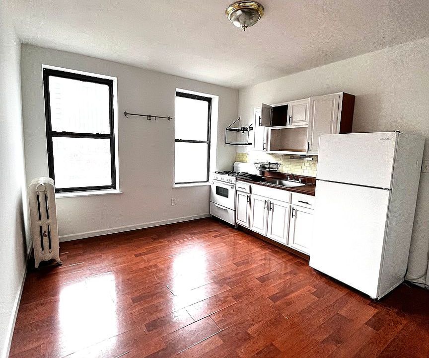 1st image of 3944 24th St #4D