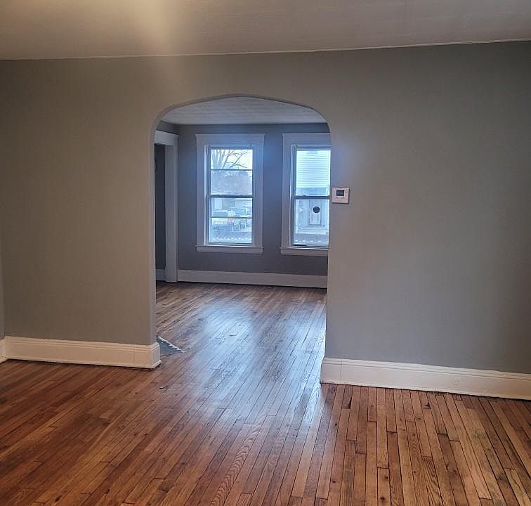 1st image of 1916 Forestdale Ave