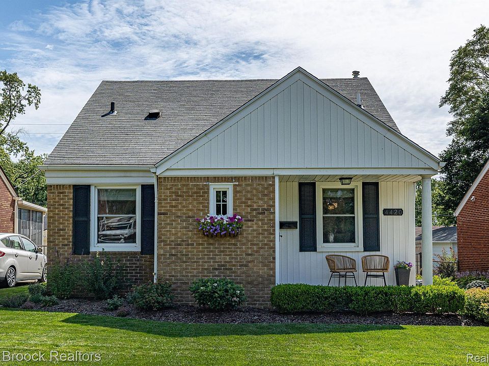 1st image of 4420 Elmwood Ave
