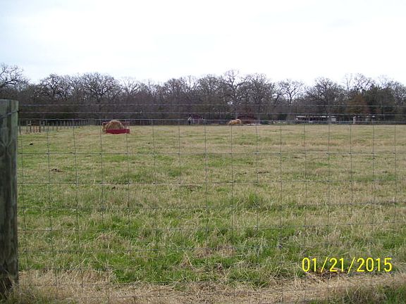 4th image of 406 County Road 1260