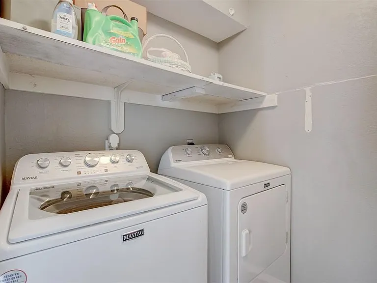 1417 Deer Ledge Trl — Photo 10