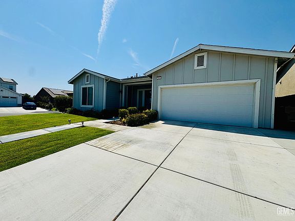 4th image of 5803 Hawthorn Tree Ln