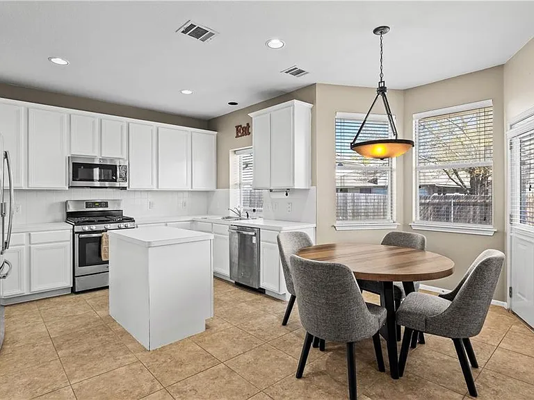 3508 Bratton Ridge Xing — Photo 3
