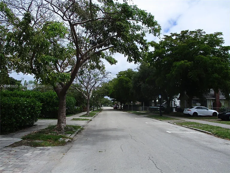 1949 Taylor St #9 — Photo 22