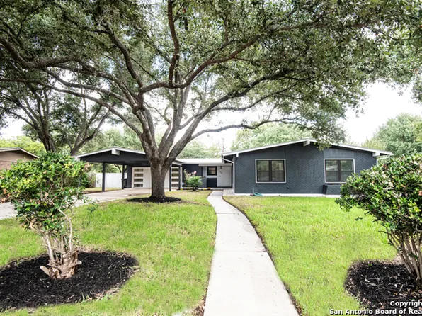 323 Laramie Dr, San Antonio, TX 78209