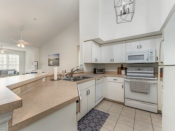 5th image of 4140 Central Sarasota Pkwy APT 1221