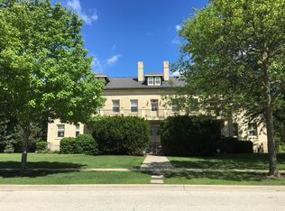 239 Leonard Wood N, Highland Park, IL 60035