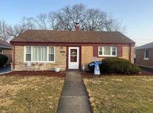 2140 Spruce Rd, Homewood, IL 60430