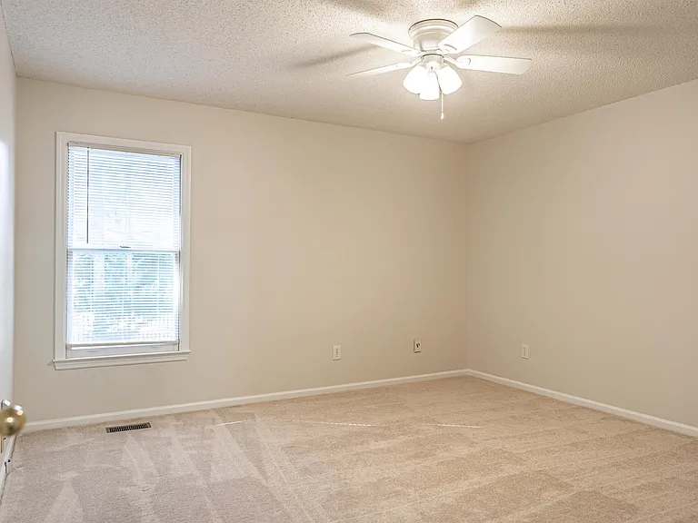 22 La Quinta Loop — Photo 19